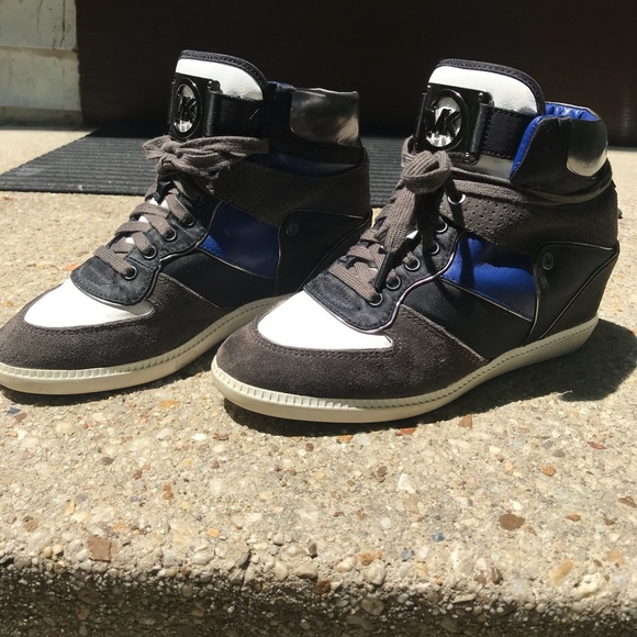 Michael Kors Wedge Shoes - Picture 3 of 5